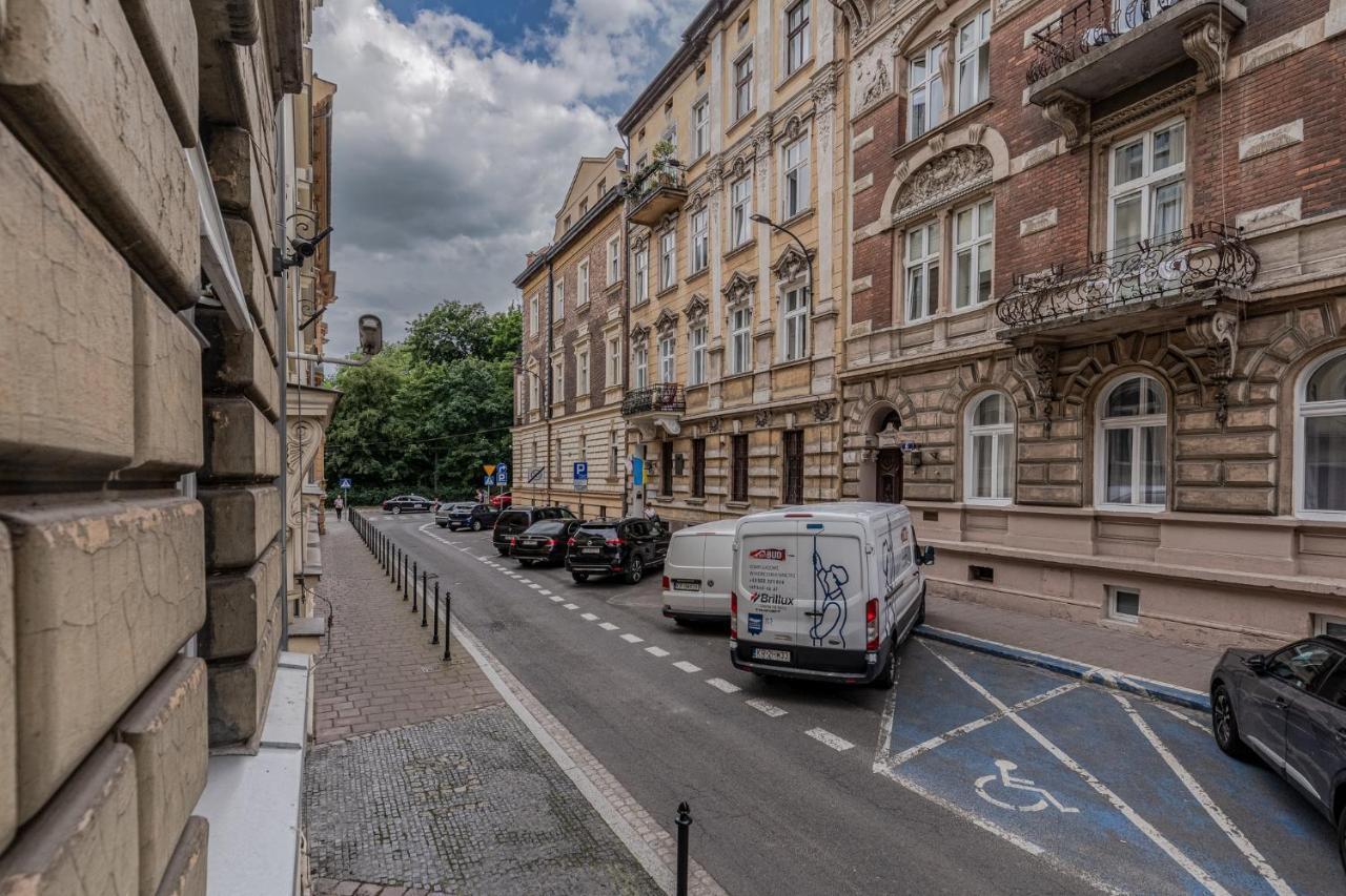 Parkside Fresh Apartments - Old Town Guesthouse - By Upstairs Cracovia Exterior foto